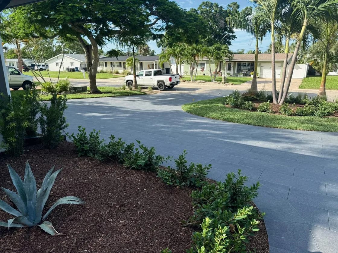 Basalt porcelain pavers installed on a Florida outdoor living space by EC Paver Solutions