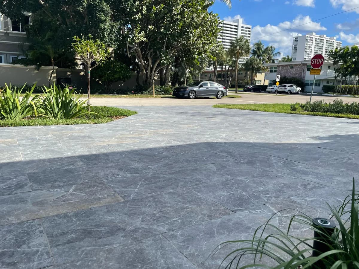 Da Vinci porcelain pavers installed on a Florida pool deck by EC Paver Solutions