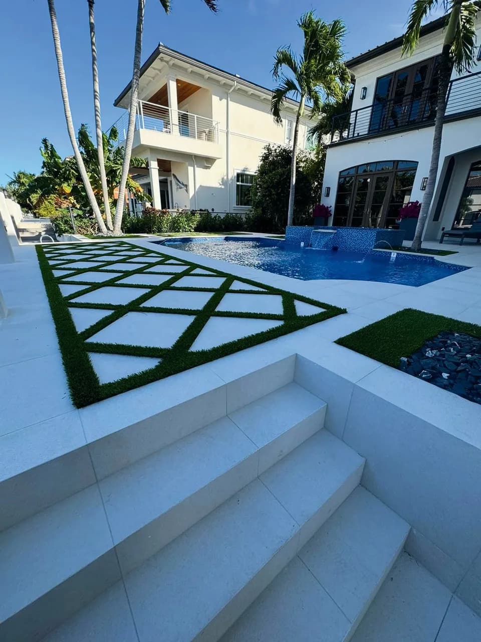 Snow White porcelain pavers installed on a Florida outdoor living space by EC Paver Solutions