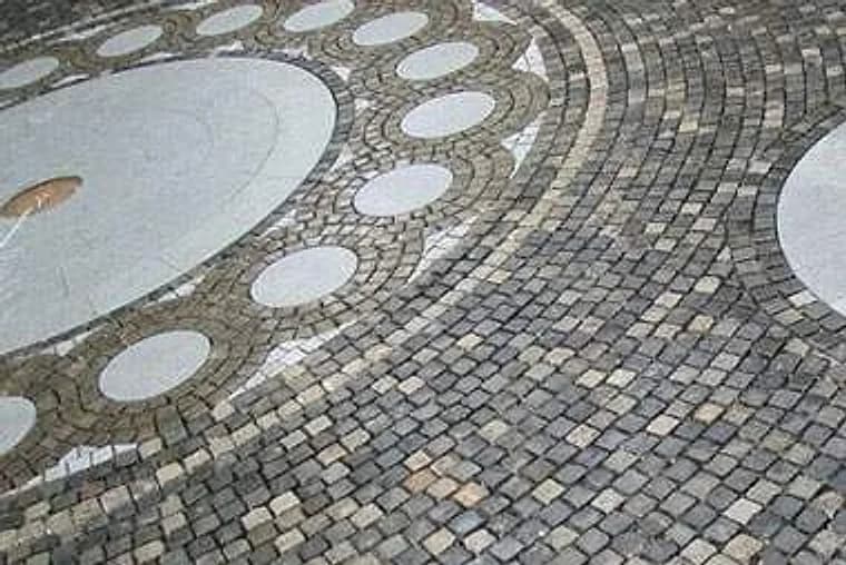 Flagstone garden path natural stone Florida