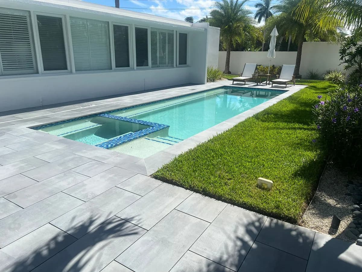 Pool Deck Resurfacing vs. Replacement in Florida