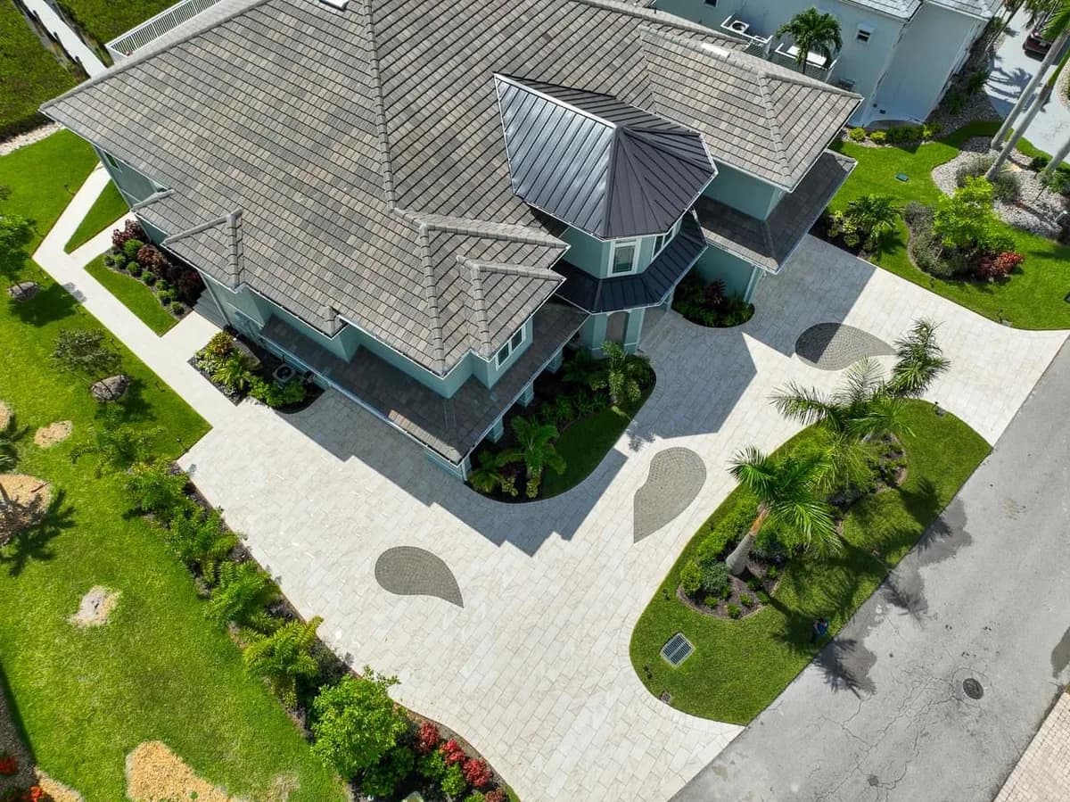 How to Choose a Porcelain Paver Installer in Florida